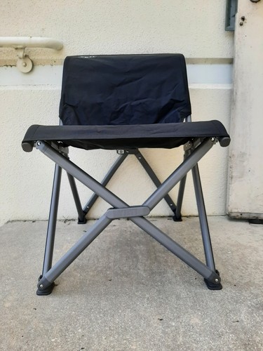 Yeti trailhead field - yeti, chair